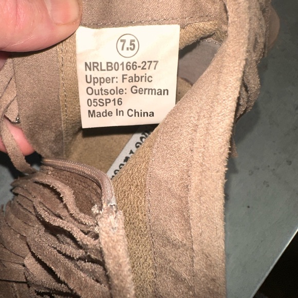 Not Rated size 7.5 suede fringe bootie with silver chain.NWT. stacked heel. - Picture 9 of 10